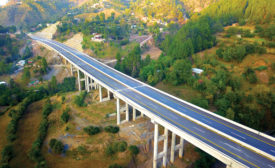 桥在巴基斯坦