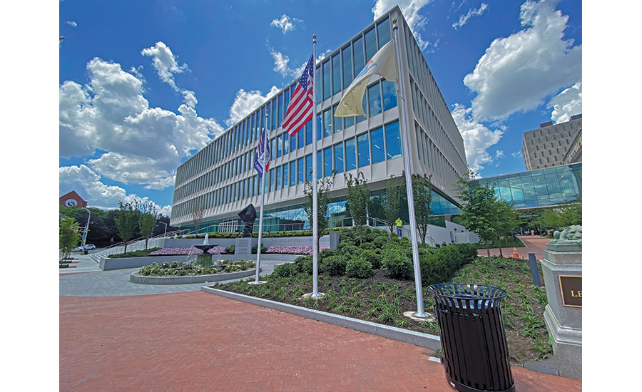 DR. MARTIN LUTHER KING JUSTICE BUILDING