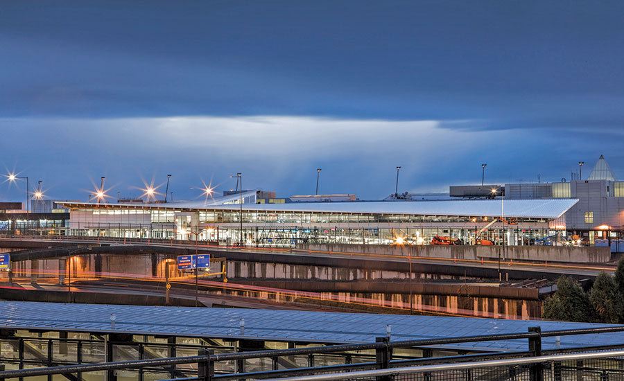 西雅图 - 塔科马国际机场的Concourse D附件
