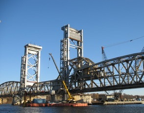 泰晤士河的桥更换项目